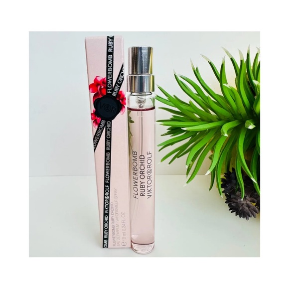 VIKTOR & ROLF Flowerbomb Ruby Orchid EDP Spray - .34 fl oz NIB - Picture 2 of 6